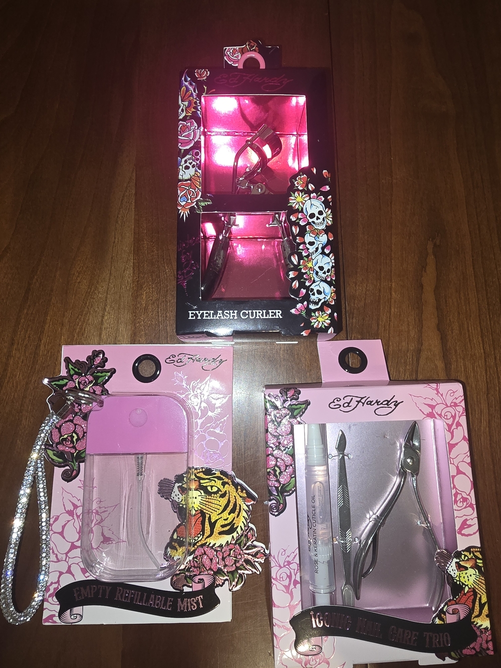 Ed Hardy Iconic Nail Care Trio, Eyelash Curler & Refillable Mist Gift Set, NEW